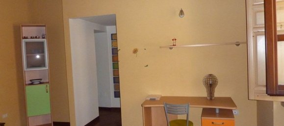 2 rooms Apartment in Vibo Valentia, Italy No. 66898 3