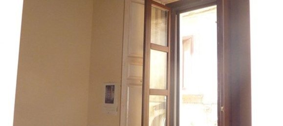 2 rooms Apartment in Vibo Valentia, Italy No. 66898 8