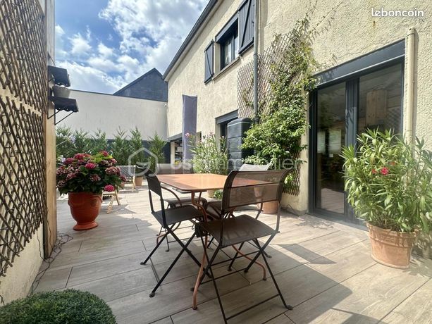 3 Schlafzimmer Haus in Camon, France, Nr. 304623