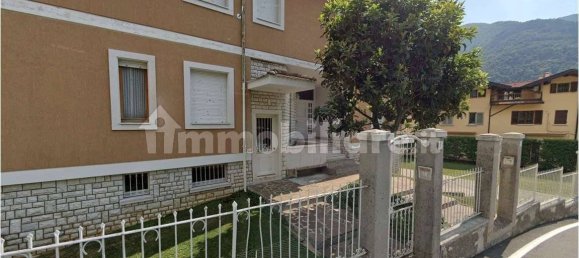 3 bedrooms Villa in Lumezzane, Italy No. 5061 2