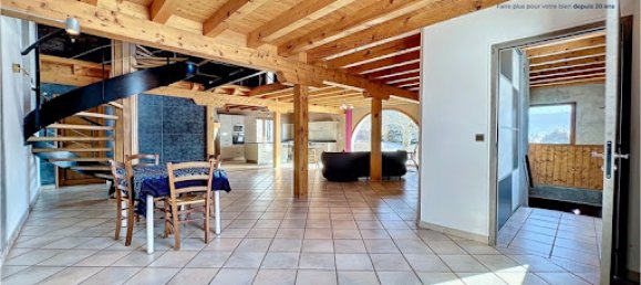 5 bedrooms House in Isere, France No. 197411 4