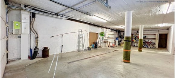 5 bedrooms House in Isere, France No. 197411 12