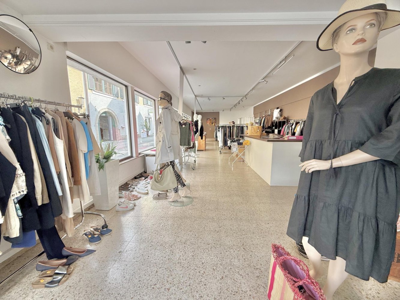 2-Zimmer Gewerbliche Immobilie in Saalfelden am Steinernen Meer, Austria, Nr. 229956