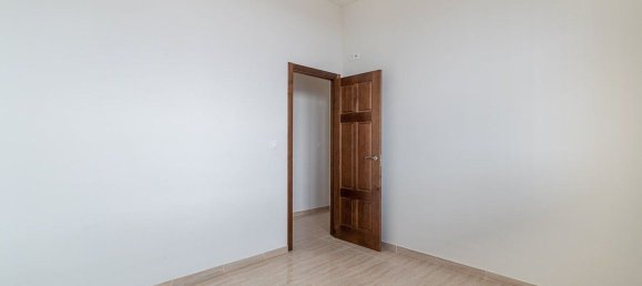 3 bedrooms House in La Zubia, Spain No. 150619 9