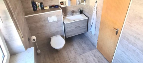 Adosado de 5 dormitorios en Furth, Germany No. 334394 8