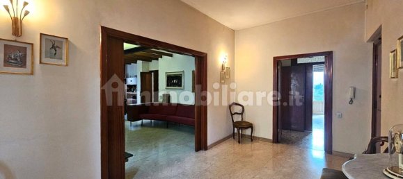 8 Schlafzimmer Wohnung in Frosinone, Italy, Nr. 287004 2