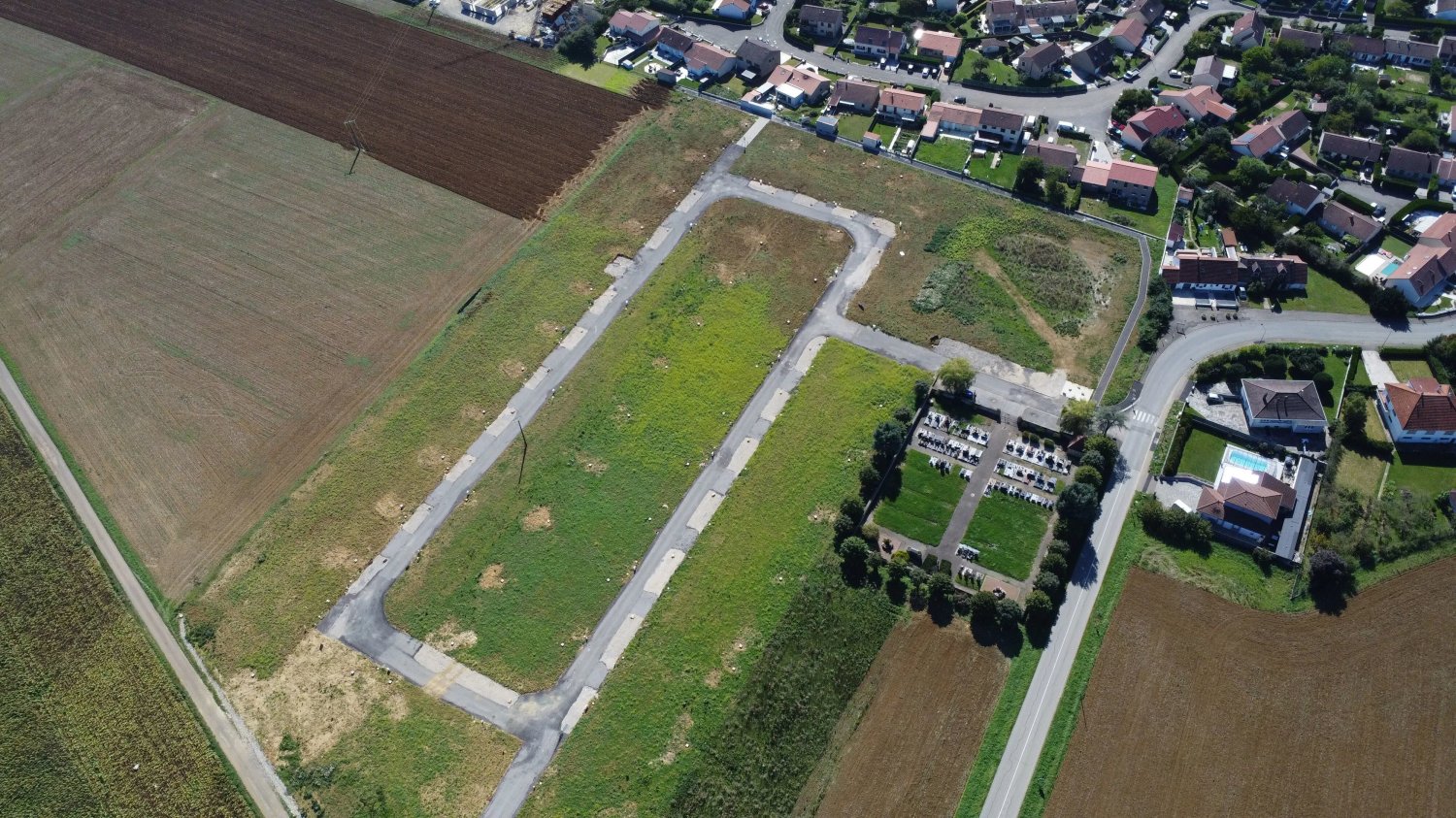 Grundstück in Rurange-les-Thionville, France, Nr. 216694