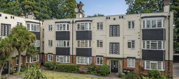 2 bedrooms House in London, United Kingdom No. 7777 23