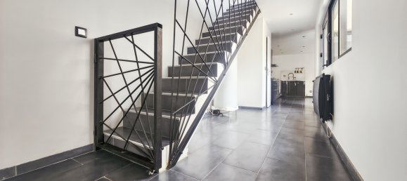 4 chambres Maison à Voulangis, France No. 290372 3