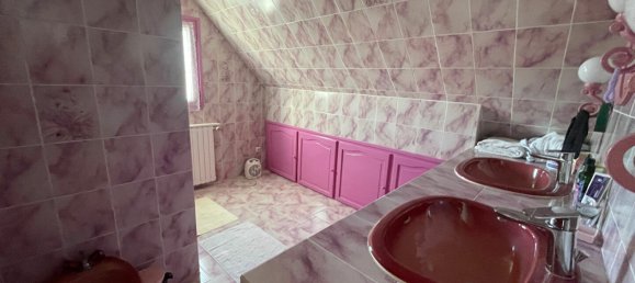 Casa T5 em La Roche-Jaudy, France N.º 105258 11