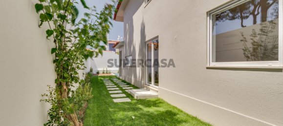 5 bedrooms House in Cascais, Portugal No. 157438 2