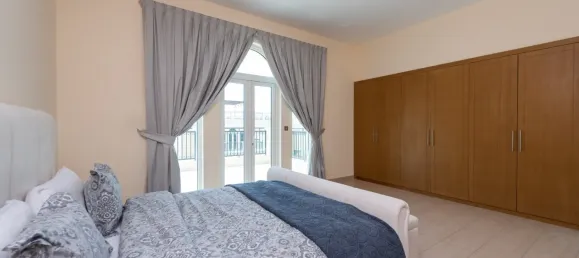 4 Schlafzimmer Villa in Jumeirah Park, UAE, Nr. 106182 7