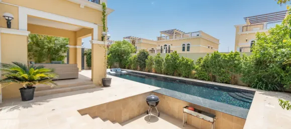 4 Schlafzimmer Villa in Jumeirah Park, UAE, Nr. 106182 14