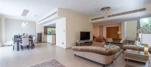 4 Schlafzimmer Villa in Jumeirah Park, UAE, Nr. 106182 3