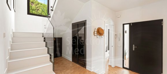 4 bedrooms Villa in Marbella, Spain No. 233016 13