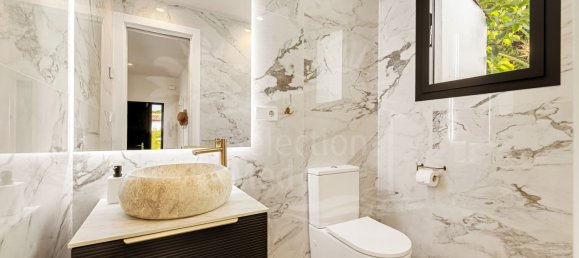 4 bedrooms Villa in Marbella, Spain No. 233016 33