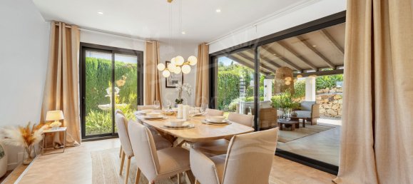 4 bedrooms Villa in Marbella, Spain No. 233016 4