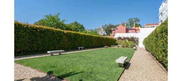 5 bedrooms Apartment in Lisbon, Portugal No. 58481 2