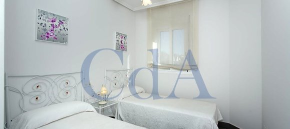 Bungalow de 3 dormitorios en Santa Pola, Spain No. 5506 16