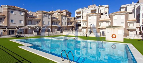 Bungalow de 3 dormitorios en Santa Pola, Spain No. 5506 12