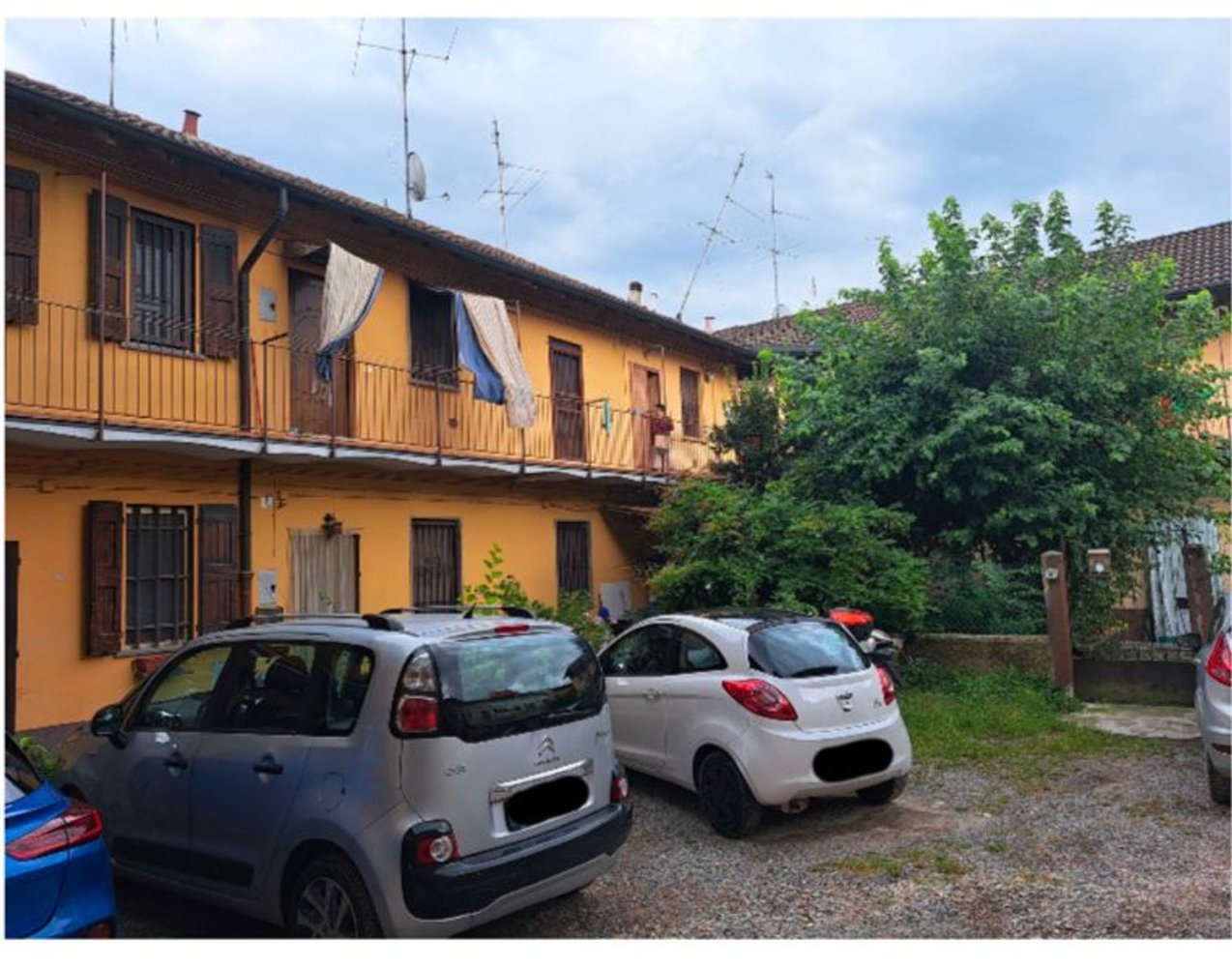 3 rooms Apartment in Locate di Triulzi, Italy No. 7250