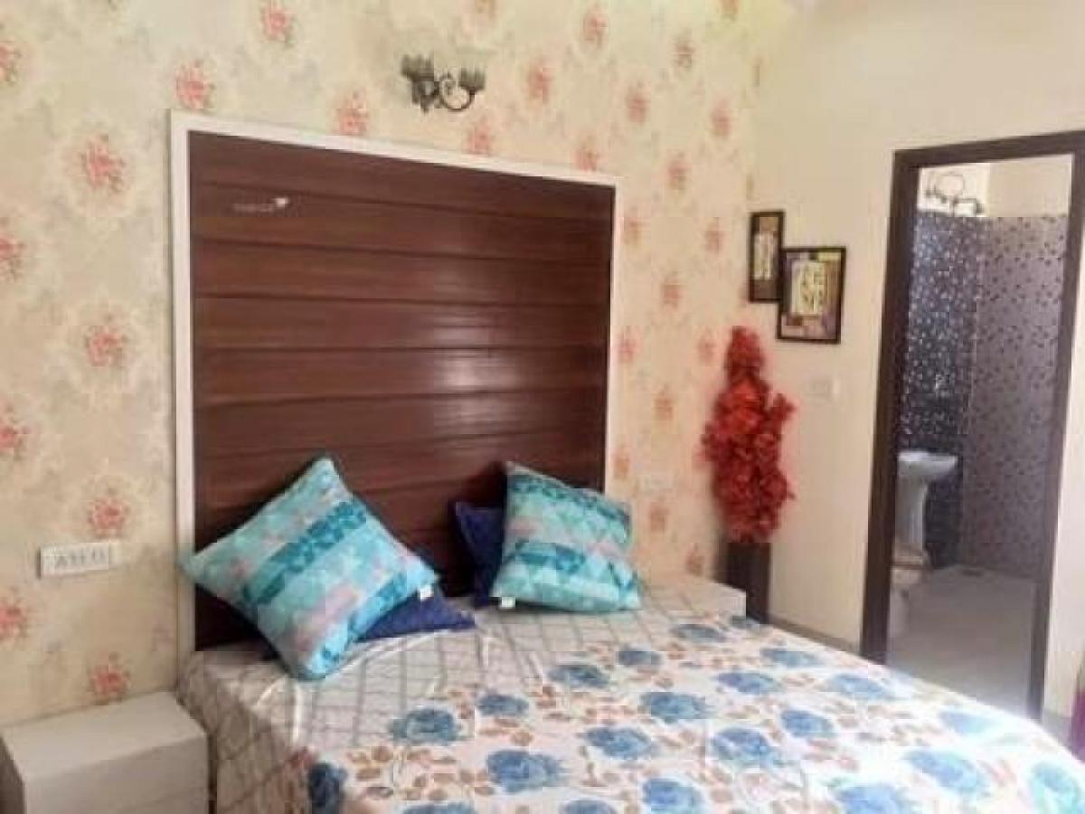 2 bedrooms House in Chandigarh, India No. 59267