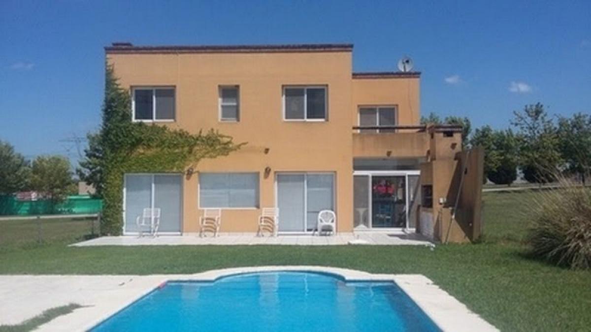 4 غرف نوم منزل في Pilar, Argentina رقم 66021