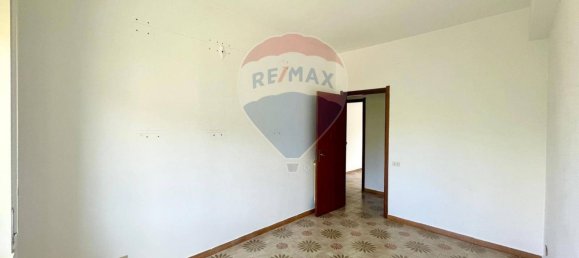 4 bedrooms Apartment in Caltanissetta, Italy No. 311634 30