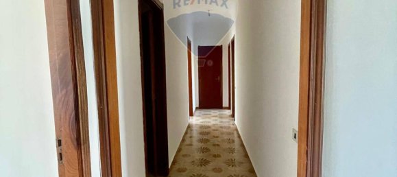 4 bedrooms Apartment in Caltanissetta, Italy No. 311634 21