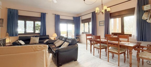 4 غرف نوم تاون هاوس في Alameda, Spain رقم 176191 16