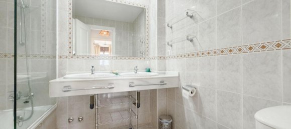 4 غرف نوم تاون هاوس في Alameda, Spain رقم 176191 30