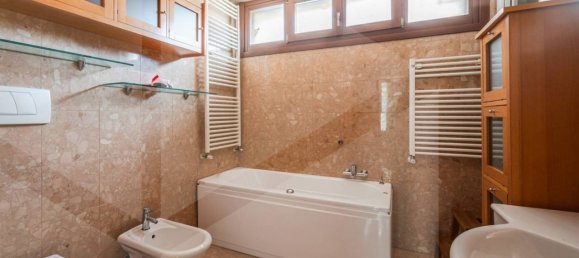 2 bedrooms Apartment in San Lazzaro di Savena, Italy No. 19899 14