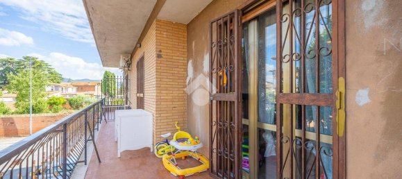 Квартира с 2 спальнями в Рим, Италия № 288793 9