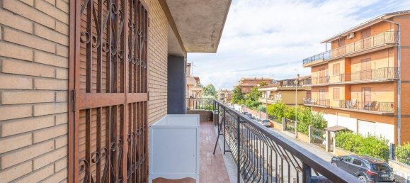 Квартира с 2 спальнями в Рим, Италия № 288793 8