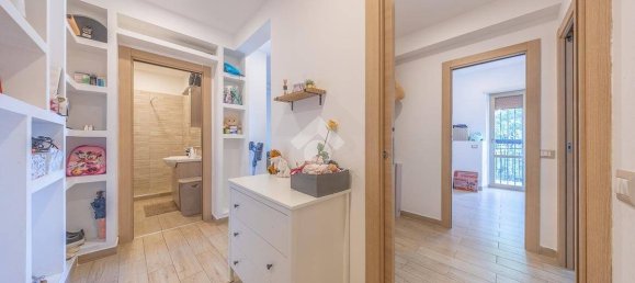 Квартира с 2 спальнями в Рим, Италия № 288793 11