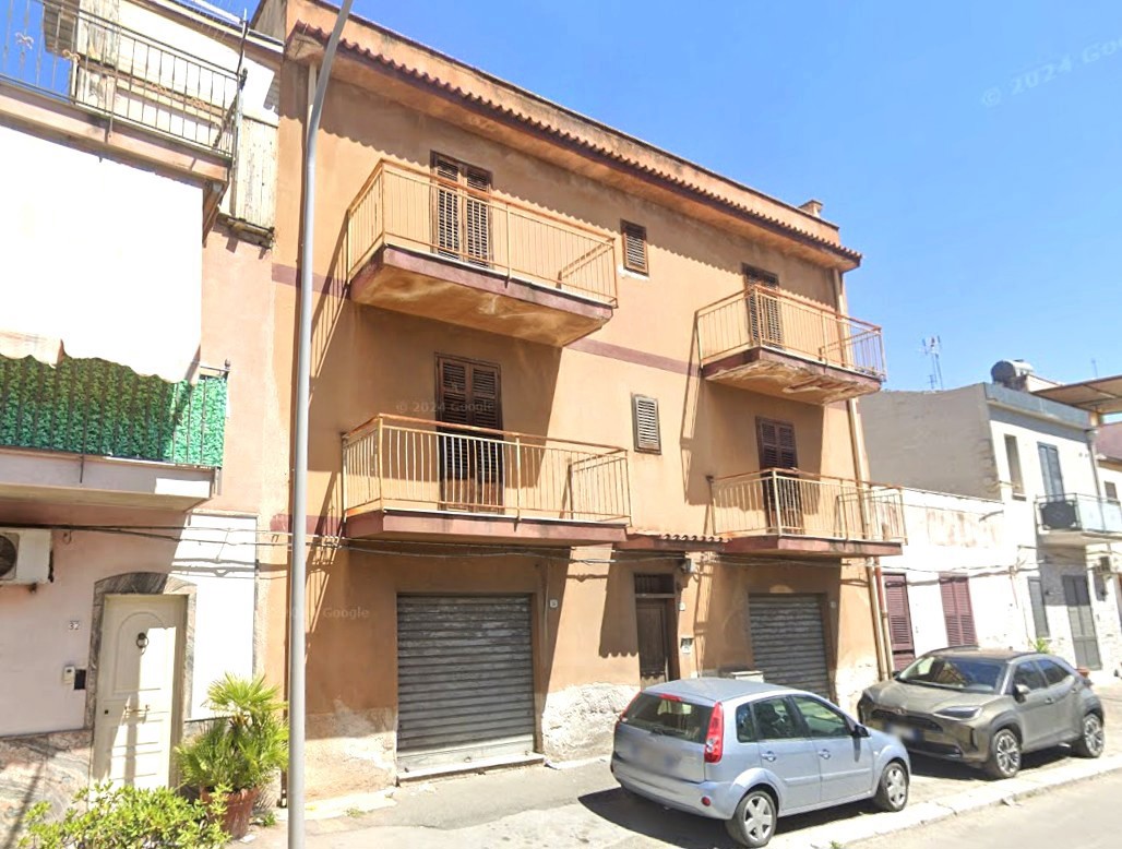 Склад с 1 комнатой в Палермо, Италия № 54170