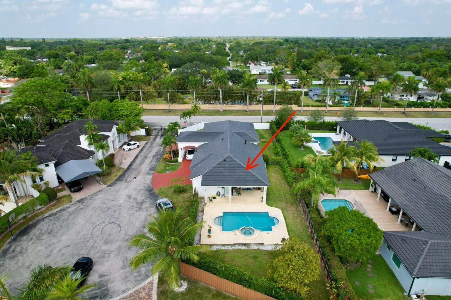 4 dormitorios villa en venta en Miami, Miami-Dade, Florida, USA № 613839