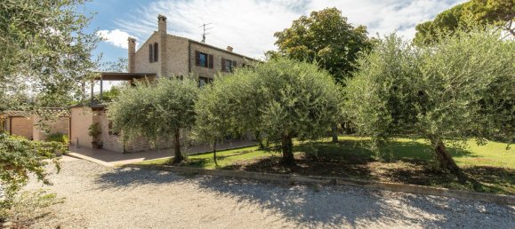 Вилла с 3 спальнями в Сант Эльпидио а Маре, Италия № 290960 3