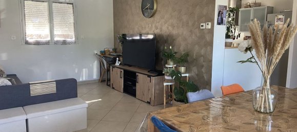 3 bedrooms House in Loire, France No. 341933 7