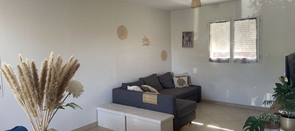 3 bedrooms House in Loire, France No. 341933 4