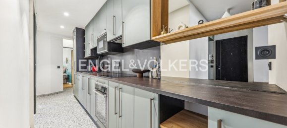 Apartamento de 2 dormitorios en Paris, France No. 178451 5