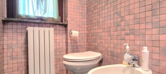 4 rooms House in Cesano Maderno, Italy No. 11769 44