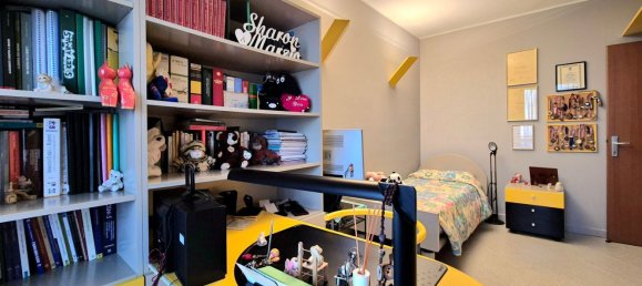 4 rooms House in Cesano Maderno, Italy No. 11769 71