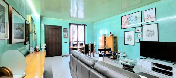 4 rooms House in Cesano Maderno, Italy No. 11769 22