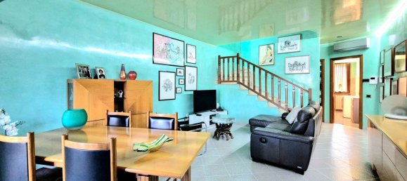 4 rooms House in Cesano Maderno, Italy No. 11769 10