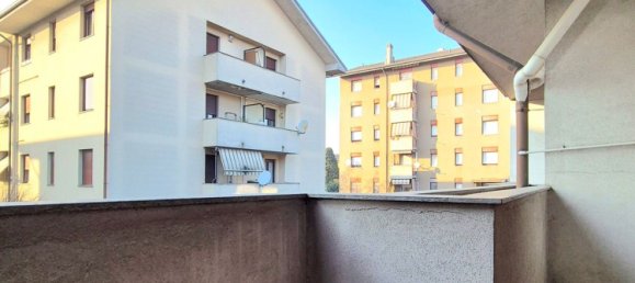 4 rooms House in Cesano Maderno, Italy No. 11769 64