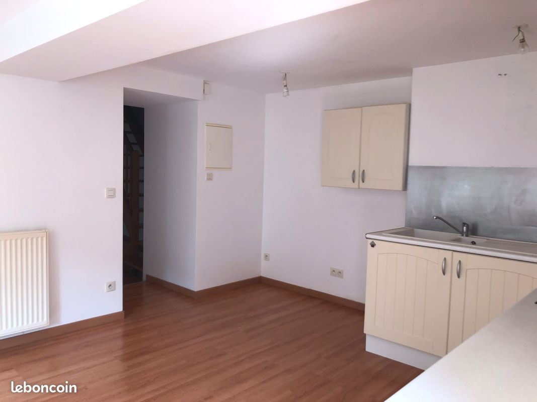 2 bedrooms House in Aussillon, France No. 337994