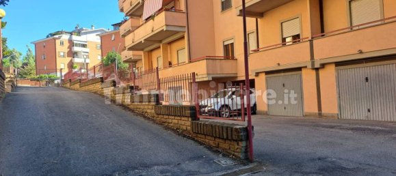  مرآب في Viterbo, Italy 36متر مربع رقم 267080 7