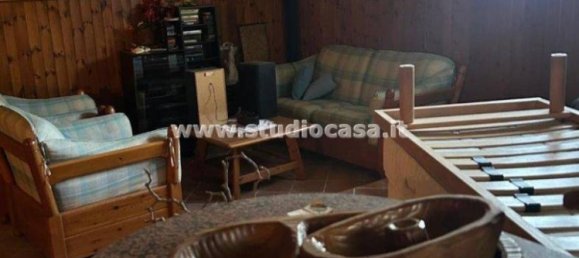 3 bedrooms Villa in Lurano, Italy No. 6753 10