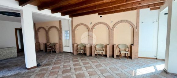 Propiedad comercial en Romano di Lombardia, Italy 120 m² No. 359066 4